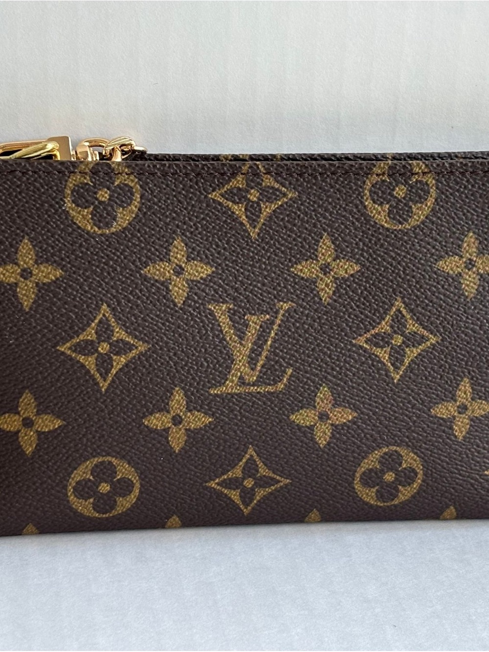 Louis Vuitton Monogram Canvas Chain Wristlet in Brown and Gold-Tone - Picture 4 of 14